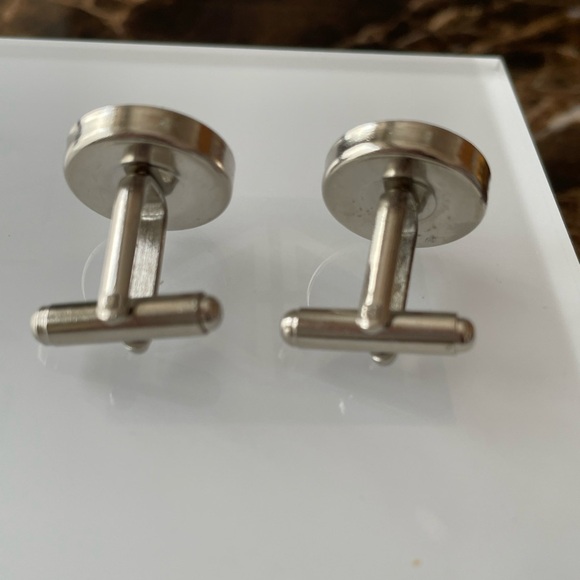 Men’s Silk Fabric Blue And Red Cuff Links - Picture 3 of 4